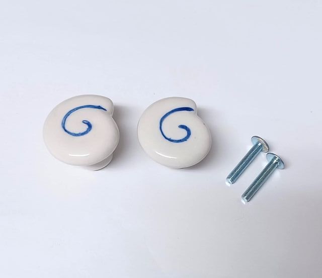 2 Tiradores Porcelana Forma Caracola