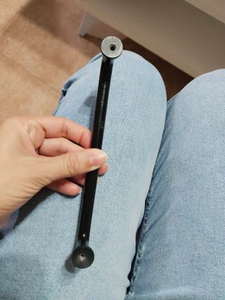 Tirador negro para muebles