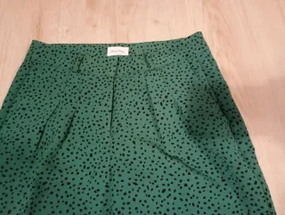 Pantalón vestir estampado verde Talla como una 36