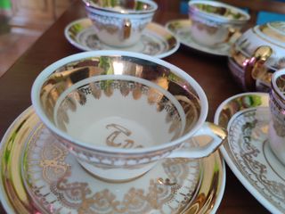 Juego de café antiguo Tuyyo dorado