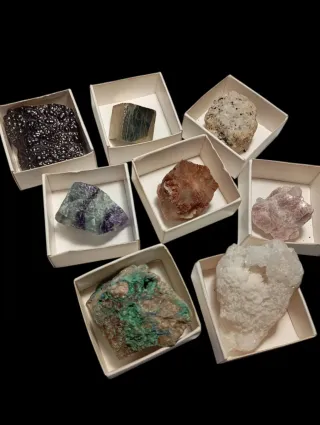 Collezione di 12 Minerali Naturali