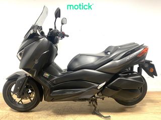 YAMAHA XMAX 300
