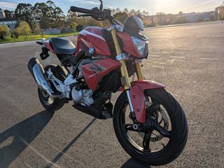 BMW G 310 R Roja