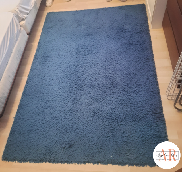 Tappeto in tessuto blu