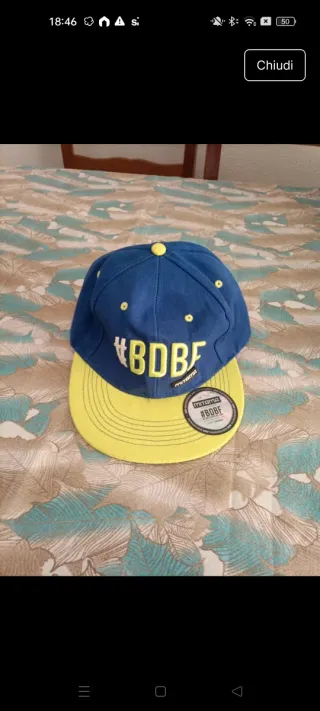 Cappello Mayama Blu e Giallo uno nero e giallo