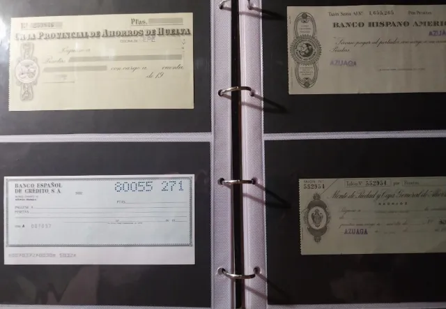 VECCHI ASSEGNI. CAJA PROVINCIAL DE AHORROS DE HUELVA. BANCO ESPAÑOL DE CRÉDITO S.A.