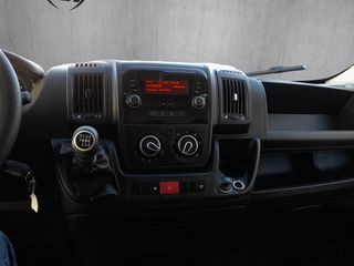 Citroën Jumper BlueHDi 81KW (110CV) Furgón 33L2H2