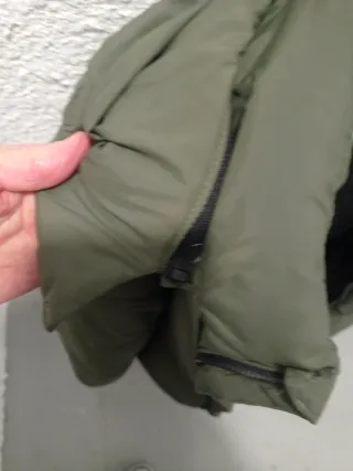 Chamarra acolchada verde para joven