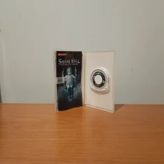 Silent Hill Shattered Memories PSP Konami