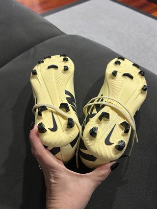 Botas de fútbol Nike Mercurial talla 36,5