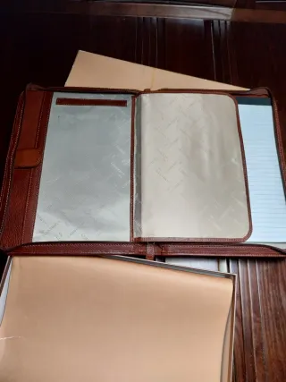Cartera Portafolios Piel LAMBERTTI  34x26x4 cm