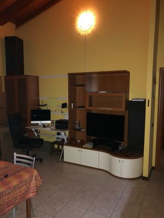 bilocale arredato con posto auto di proprietà