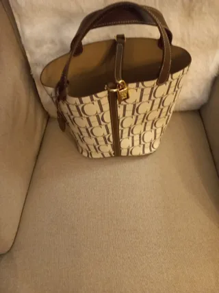Bolso Carolina Herrera Beige y Marrón