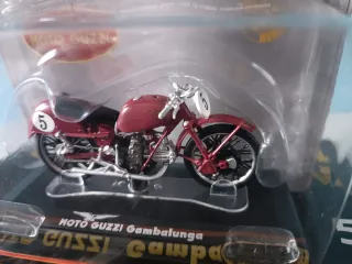 Modellino Moto Guzzi Gambalunga