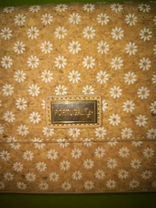 Bolso corcho beige con flores