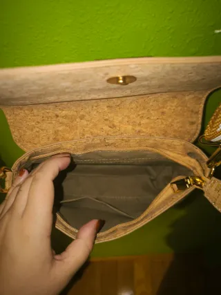 Bolso corcho beige con flores