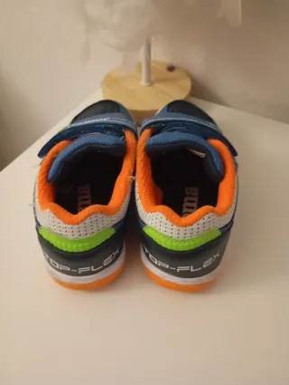 Zapatillas Fútbol Sala Joma Niños Azul Naranja