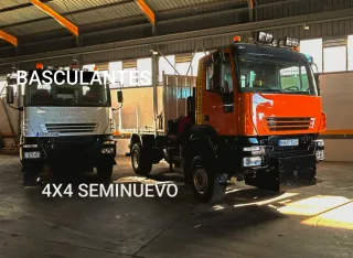 Camión Pluma Iveco 4x4 Seminuevo