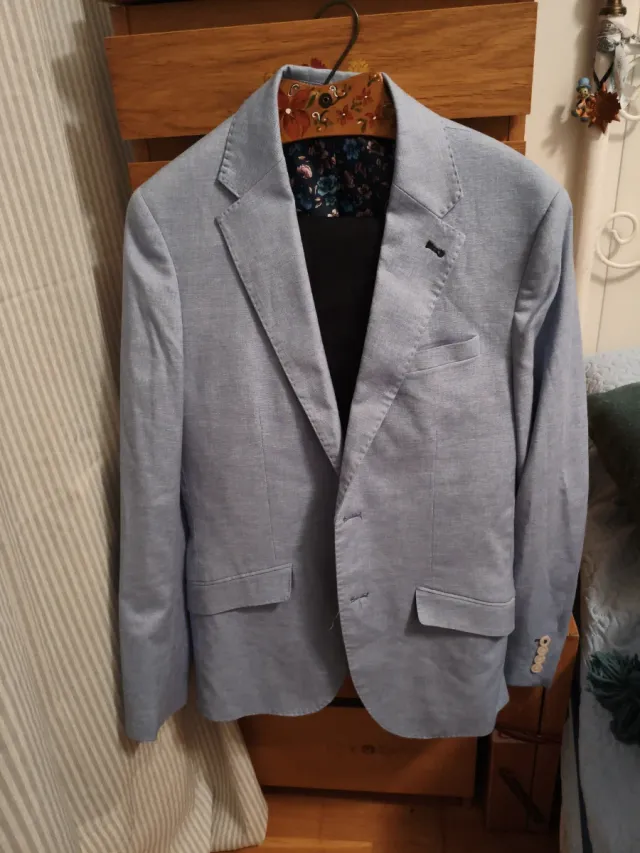 Chaqueta vestir hombre azul forro flores.Talla S