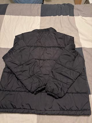 Chaqueta Adidas negra sin capucha