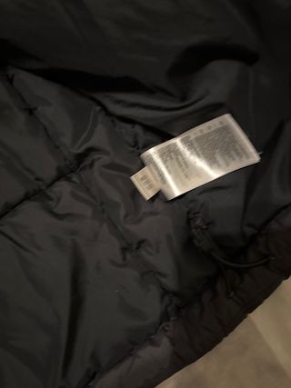 Chaqueta Adidas negra sin capucha