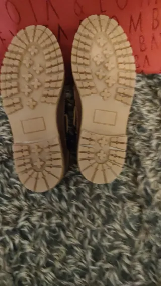 Náuticos de piel marrones