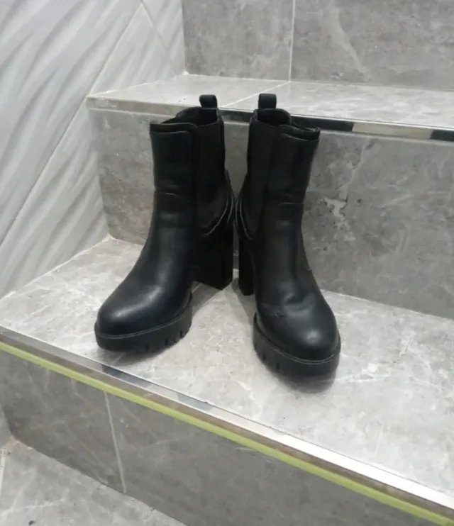 Botas Guess Negras Talla 38