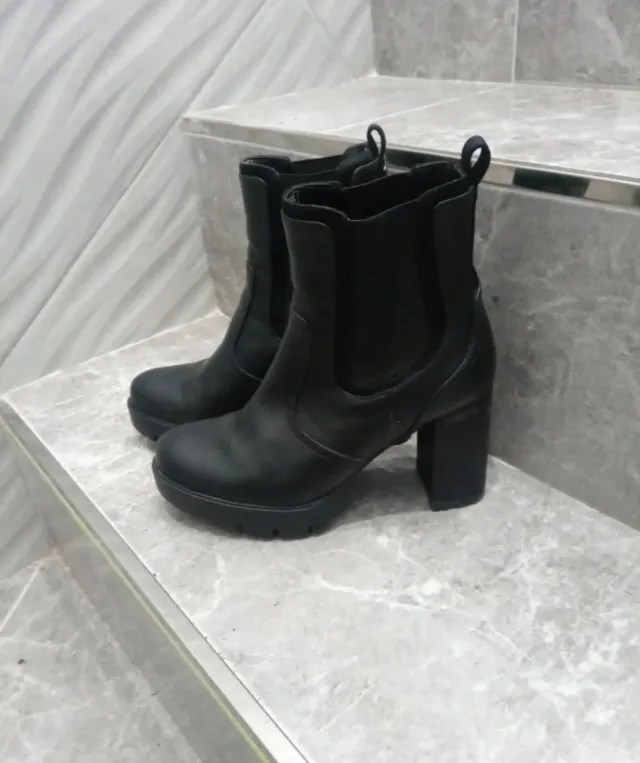 Botas Guess Negras Talla 38