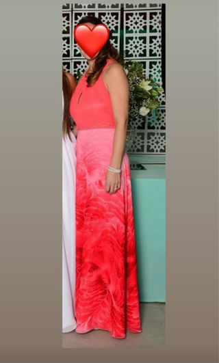 Vestido de fiesta largo coral y rojo