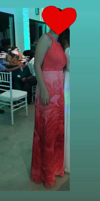Vestido de fiesta largo coral y rojo