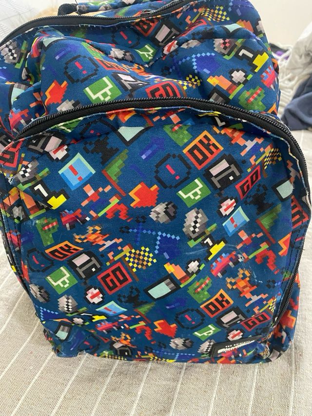 Mochila Jurassic World Dominion