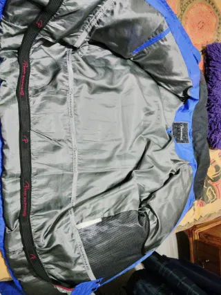 Abrigo de plumas azul y negro Talla XL