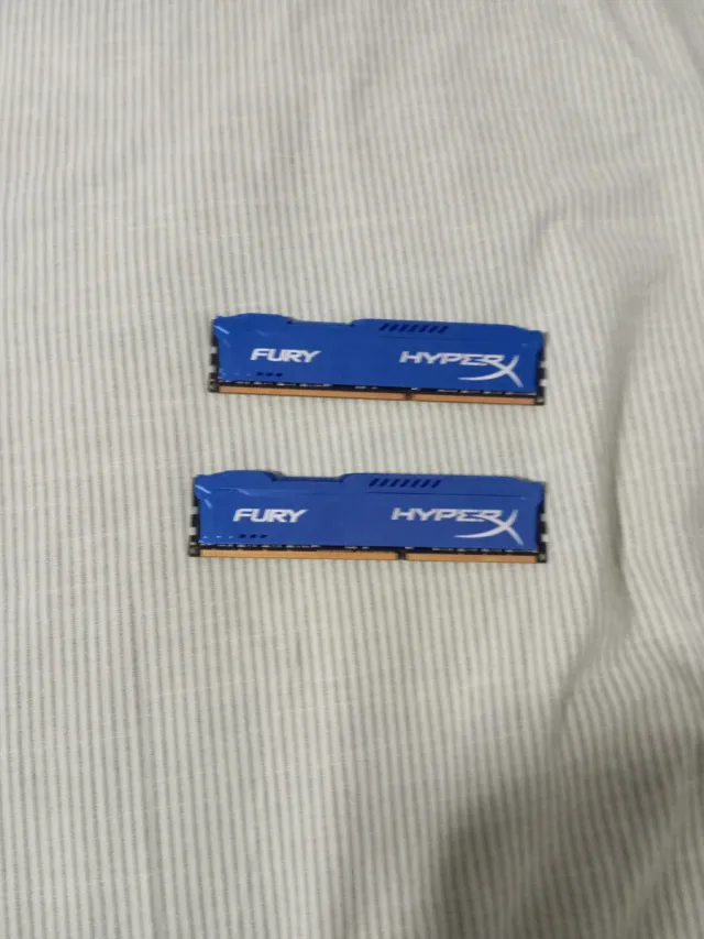 2x Hyperx Fury 8GB DDR3 RAM 1600Mhz