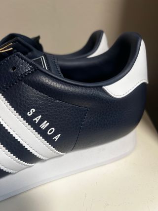 Adidas Samoa Azul y Blanco