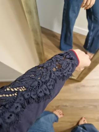 Jersey Morgan cuello pico calado azul