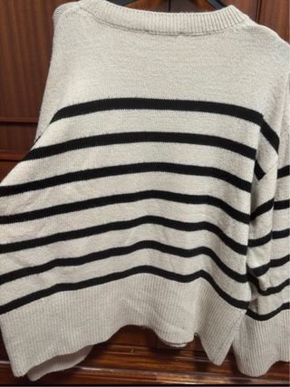 Jersey de rayas beige y negro