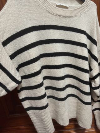 Jersey de rayas beige y negro