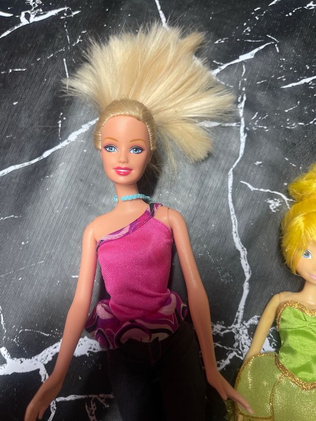 Lote di 3 bambole: Barbie, Trilli e Antonella