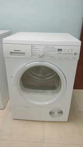 Secadora Siemens Blanca