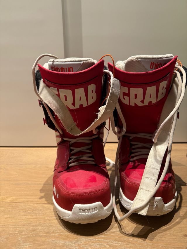 Botas Snowboard THIRTY TWO Talla M (9.5).