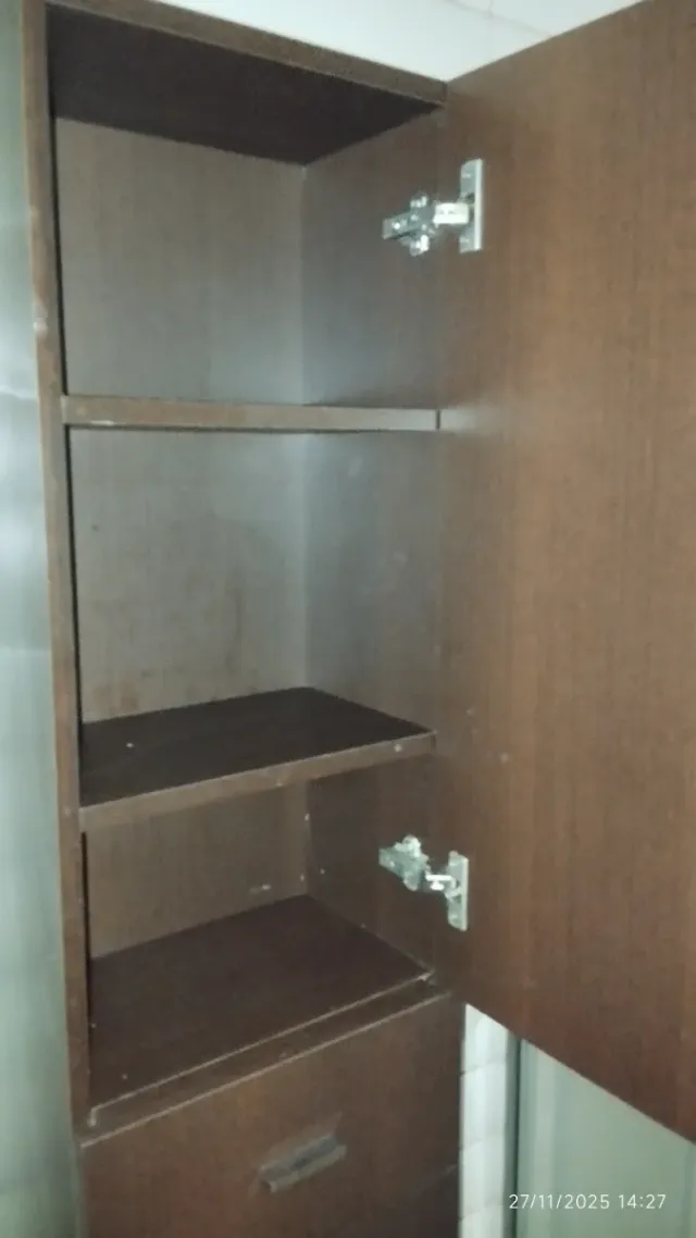 Mueble de baño alto madera color wengue