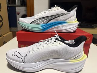 Zapatillas Puma Darter Pro Blancas y Azules