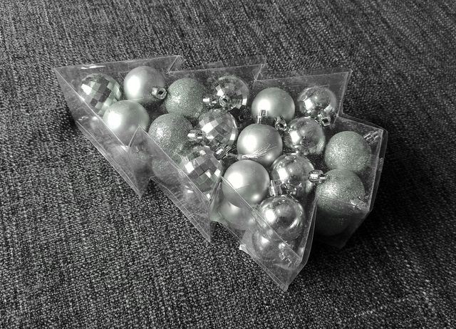 Set 34 palline di Natale argentate (NUOVO)