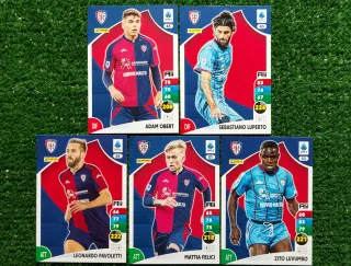 5 Carte Adrenalyn XL Panini Cagliari 2025/26