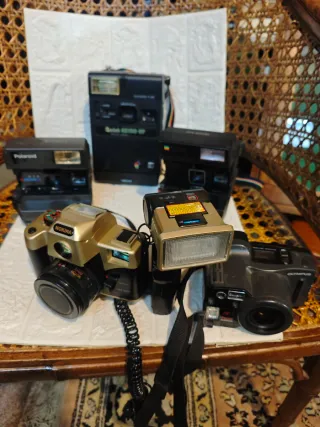 Set di fotocamere vintage Kodak, Polaroid, Olympus, Nokina