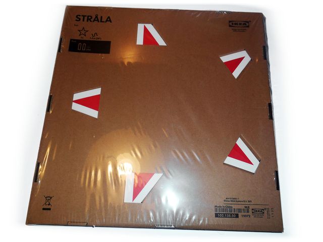 Stella di carta rossa con luce IKEA (NUOVA)