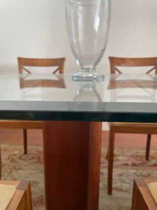 Mesa de comedor de cristal