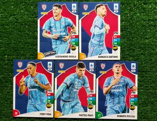 5 carte Adrenalyn XL Panini Cagliari 2025/26