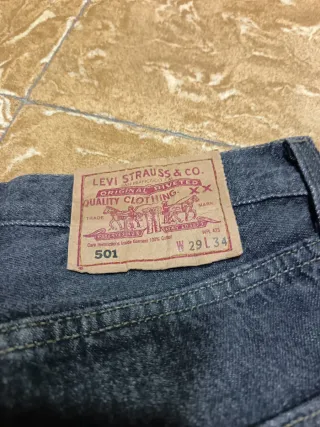 Vaqueros Levi's 501 Recto Negro mujer 00s