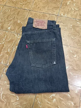 Vaqueros Levi's 501 Recto Negro mujer 00s